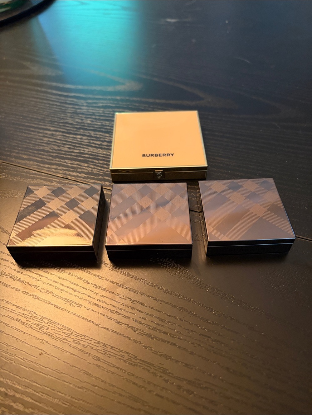 Burberry eye shadow collection - brand new and never used